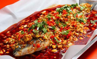  成都烤鱼的做法配方哪家正宗，在哪里可以学习烤鱼技术?