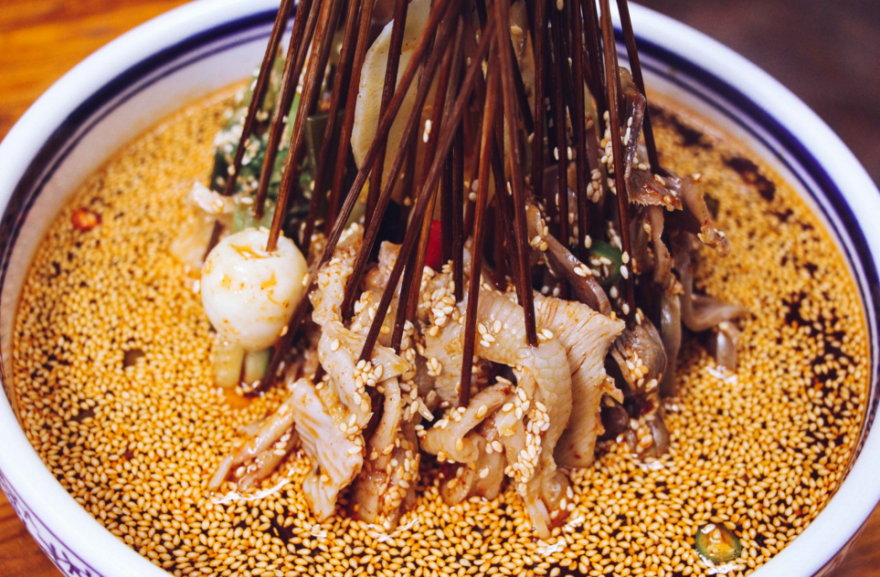 四川成都特色小吃钵钵鸡午夜无码免费视频