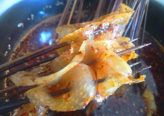 四川特色小吃，看起来很有油吃起来很香