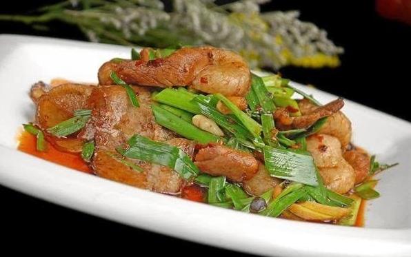 四川风味小吃蒜苗回锅肉，你吃过了吗？