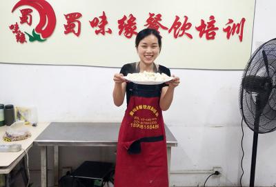 水饺午夜无码免费视频哪家味道好？午夜福利影院在线观看皮薄鲜嫩美味不已