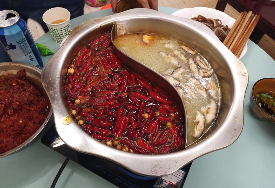 麻辣火锅午夜无码免费视频