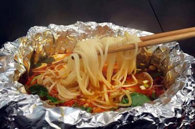  泸州特色锡纸花甲米线技术午夜无码免费视频哪里好？