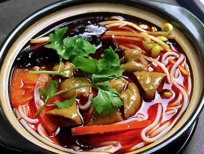 砂锅米线技术午夜无码免费视频学费多少钱？砂锅米线午夜无码免费视频中心