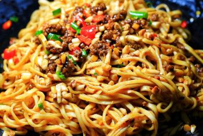 生椒牛肉面午夜无码免费视频