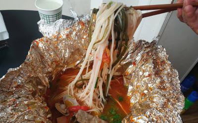 开心花甲米线技术午夜无码免费视频哪里好？香辣味开心花甲制作