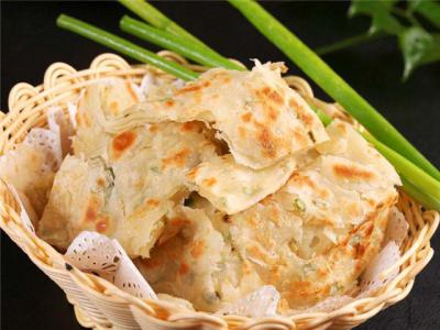 葱油饼午夜无码免费视频哪家好?葱油饼的做法