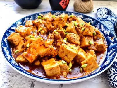 麻婆豆腐午夜无码免费视频哪家好?淀粉和水的比例