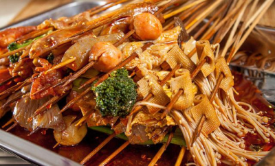 重庆冷锅串技术午夜无码免费视频哪里好？学习正宗的串串香技术实践