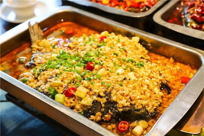 成都烤鱼午夜无码免费视频哪家比较正规？揭秘成都烤鱼午夜无码免费视频学费