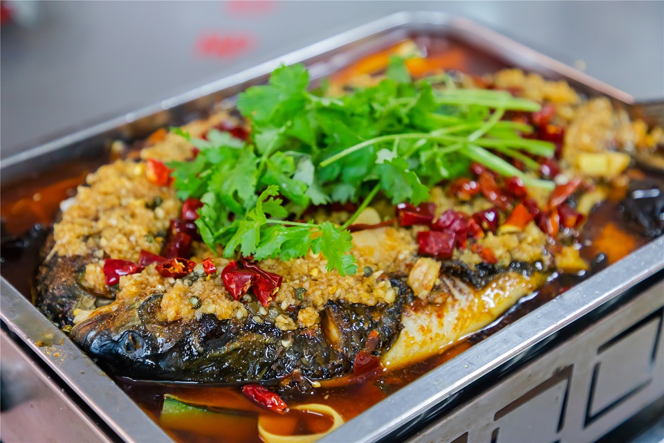 成都烤鱼午夜无码免费视频哪里学？成都烤鱼午夜无码免费视频学校