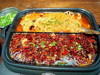 成都烤鱼午夜无码免费视频哪家强？烤鱼午夜无码免费视频学费多少钱?