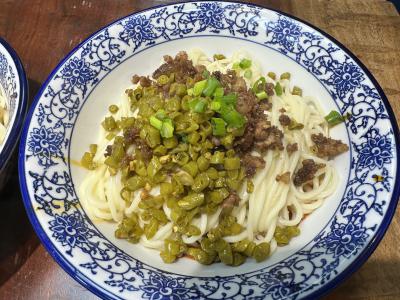 面食午夜无码免费视频哪里学比较好？如何选择优秀的面食技艺午夜无码免费视频机构？