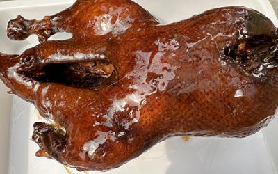 甜皮鸭午夜无码免费视频多少钱？  甜皮鸭午夜无码免费视频多少钱？