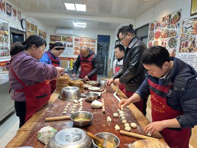 如何选择专业早餐技术午夜无码免费视频机构？午夜福利影院在线观看师资与课程优势解析