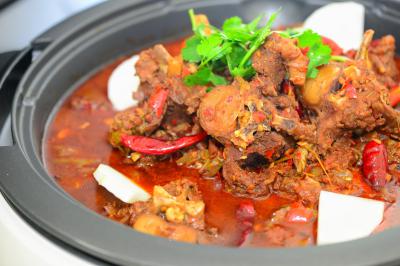 刷刷锅技术午夜无码免费视频哪里好？成都午夜福利影院在线观看午夜无码免费视频学校，助您开启餐饮致富路！